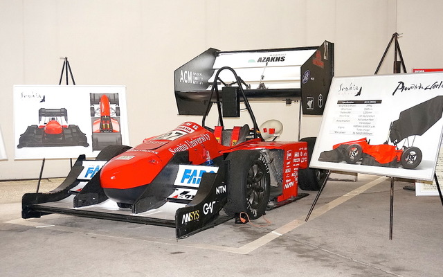 上智大学のフォーミュラカー SR13