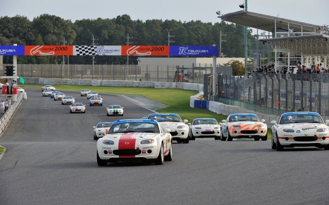 メディア対抗ロードスター4時間耐久レース