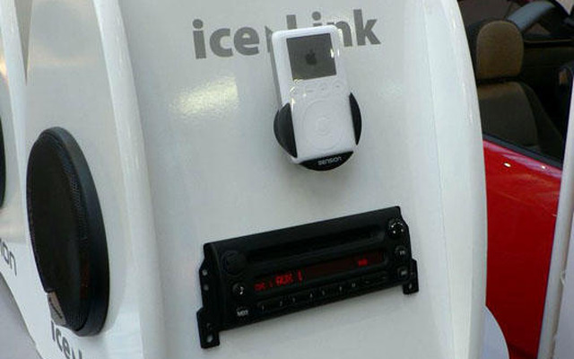 【Macエキスポ05】iPodをカーオーディオで使う ice>Link