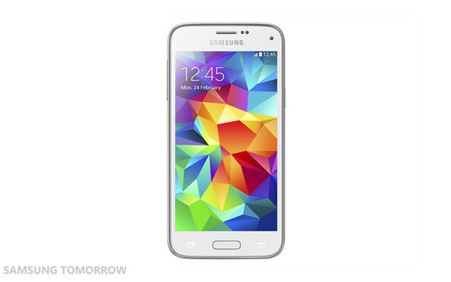 「GALAXY S5」の小型モデルで4.5型の「GALAXY S5 mini」