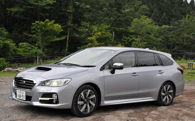 スバル・レヴォーグ 1.6GT EyeSight