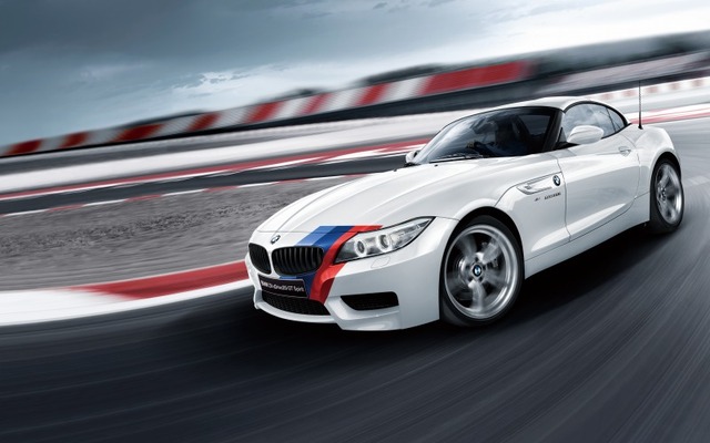 BMW・Z4 sDrive 20i GTスピリット