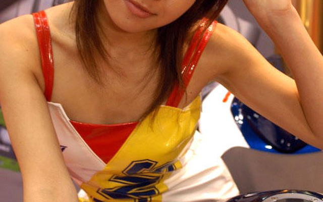 【東京モーターショー05】コンパニオン写真蔵…人気ランキング、閉幕直前