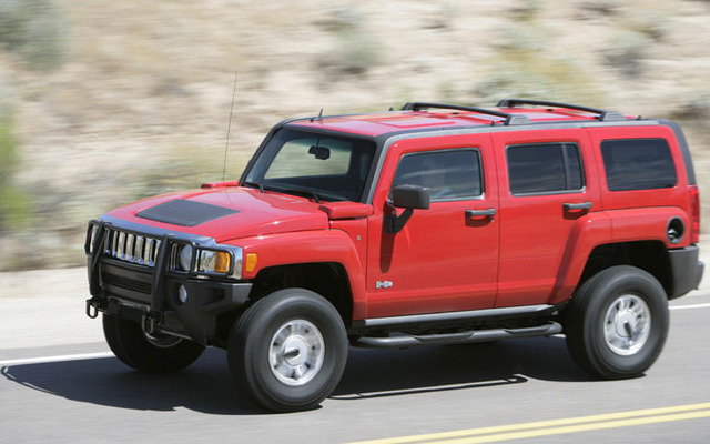 GM、ハマー H3 など増産体制