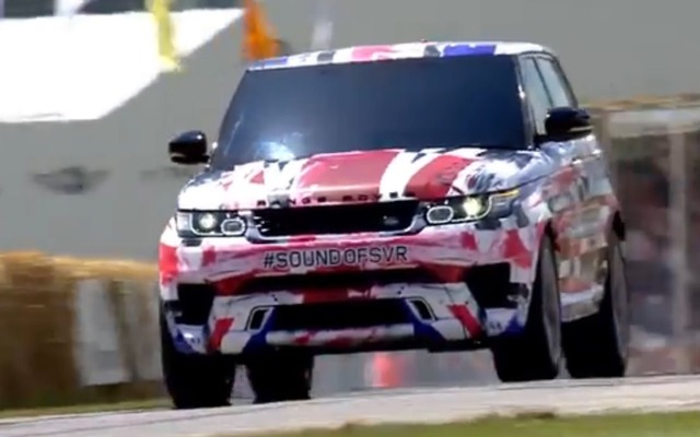 レンジローバー スポーツSVRのプロトタイプ車。グッドウッドのヒルクライムに出走