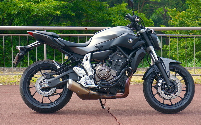 ヤマハ MT-07