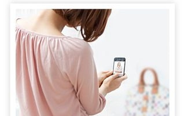 スマホで快適にリクローゼットを楽しめるiPhoneアプリ「RECLO」