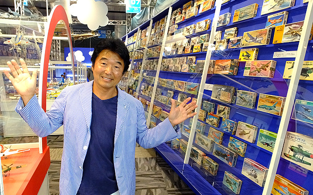 イベント初日に登場したコレクター・北原照久さん