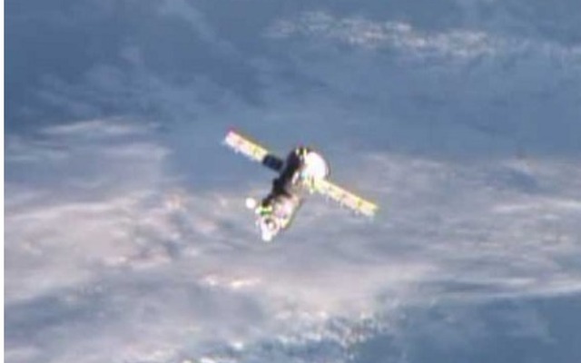 ISSから離脱したプログレス補給船（55P）（7月22日、出典：JAXA／NASA）