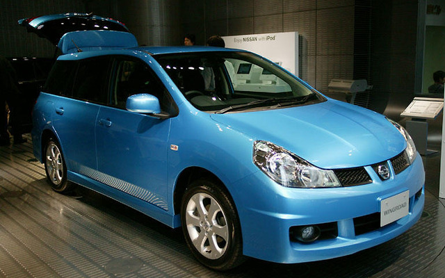 【日産 ウイングロード 新型発表】アップルストアでデザイントーク
