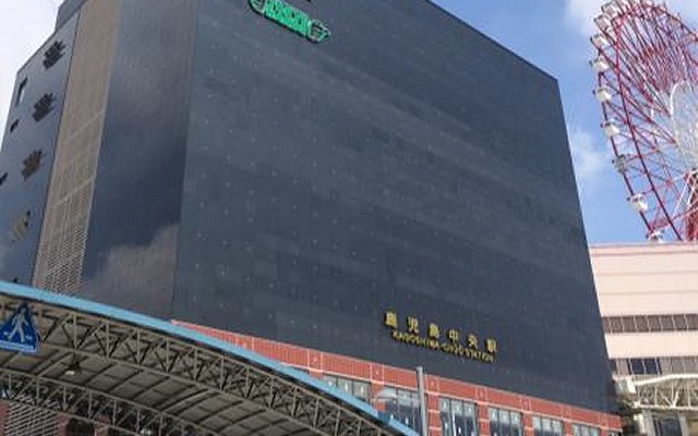 鹿児島中央駅東口の「大階段」を撤去して建設された、アミュプラザ鹿児島プレミアム館。9月26日のオープンが決まった。