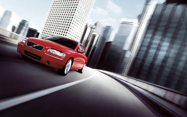 ボルボ S60 の2006年モデルを日本発売