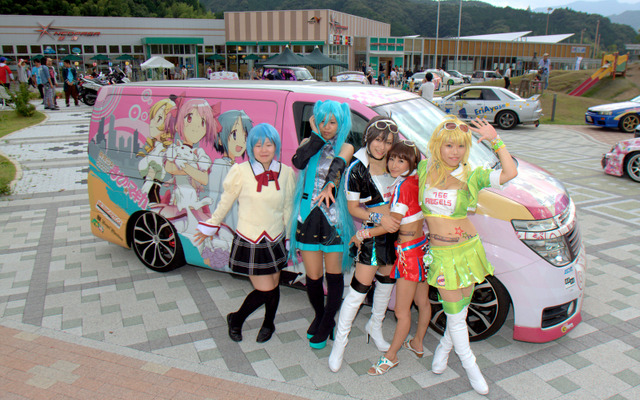 痛車フェス in 静岡SA