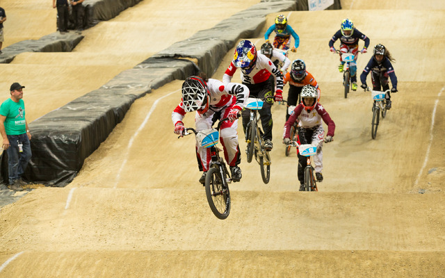 BMX世界選手権15歳ガールズクラスで榊原爽が連覇