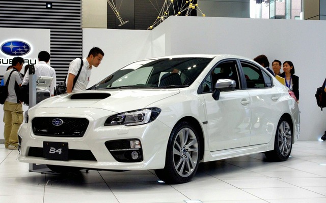 スバル WRX S4