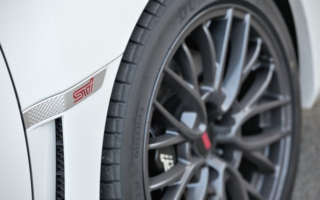 スバル WRX STI