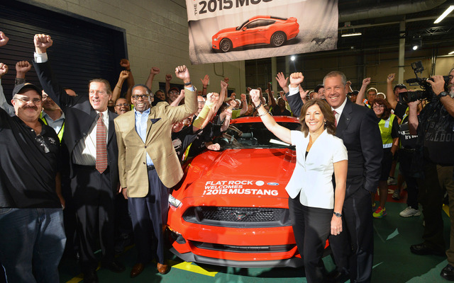 米国で生産が開始された新型 フォード マスタング