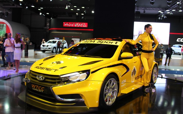 アフトワズ・ラーダのベスタWTCCコンセプト（モスクワモーターショー14）