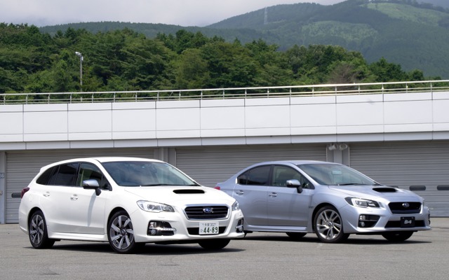 スバル レヴォーグ と WRX S4