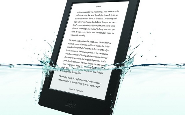 防水・防塵機能を装備した電子書籍リーダー「Kobo Aura H2O」