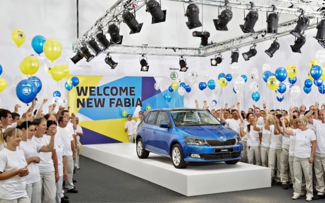 シュコダのチェコ工場で生産が開始された新型ファビア