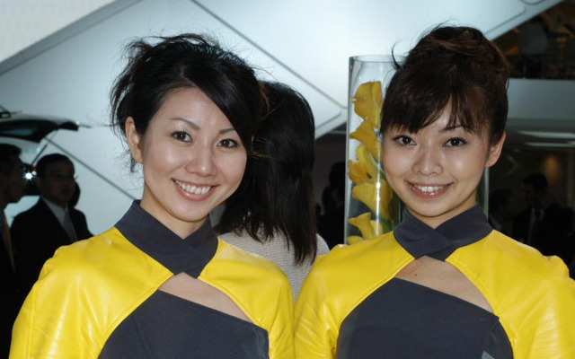 【東京モーターショー05】コンパニオン写真蔵…その77