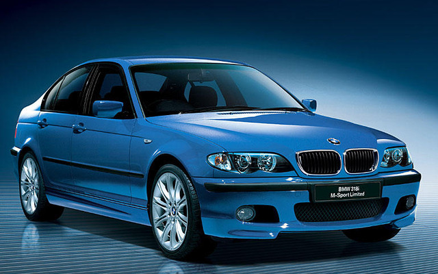 BMW 318i（参考画像）