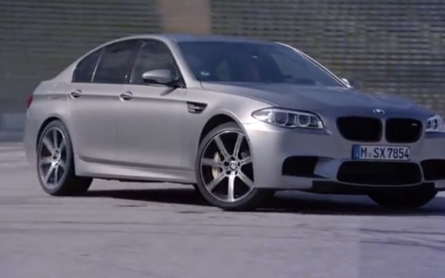 BMW M5の30周年記念車、「30 Jahre（ドライスィヒ・ヤーレ）M5」