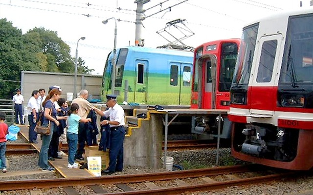 小原田車庫見学会は10月4日に開催される。写真は見学会のイメージ。