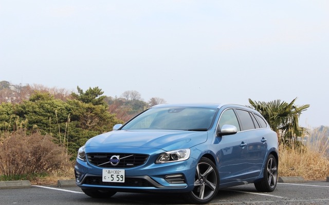 ボルボ・V60 R-DESIGN