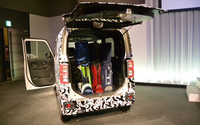 ダイハツの新型軽乗用車