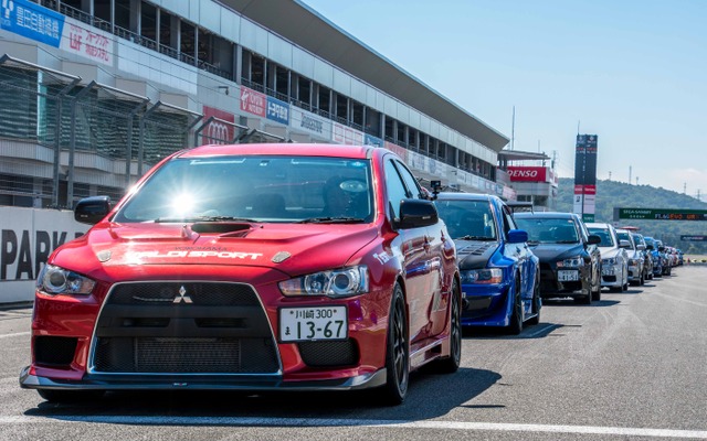 富士スピードウェイ ワンメイクドライビングレッスン（ランサーエボリューション・スバルWRX）