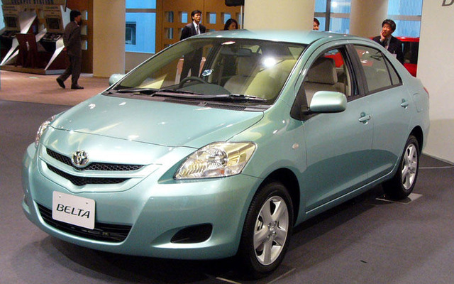 トヨタがベスト10中8車種…12月新車販売