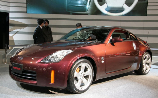 【東京オートサロン06】写真蔵…フェアレディZ Version ST Type G