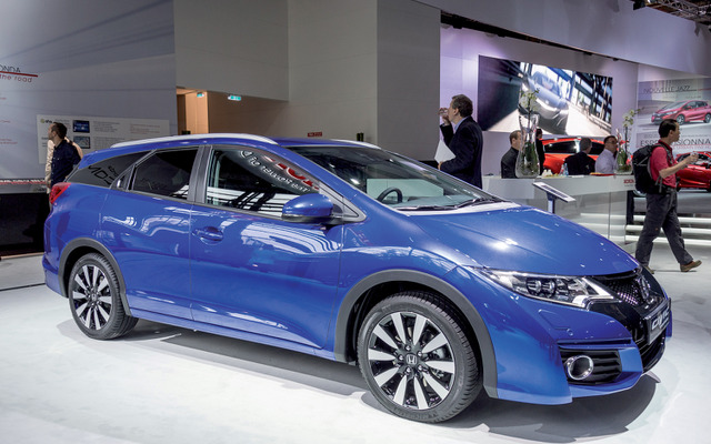 ホンダ シビックの2015年モデル（パリモーターショー14）