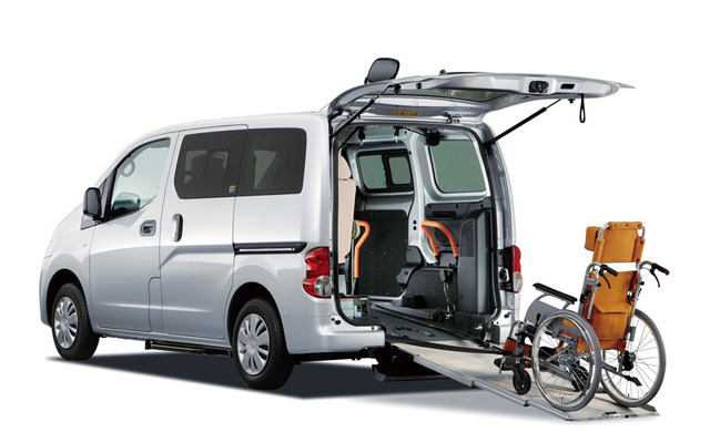 NV200バネット チェアキャブ