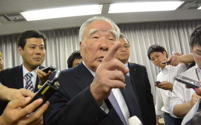スズキ 鈴木修 会長