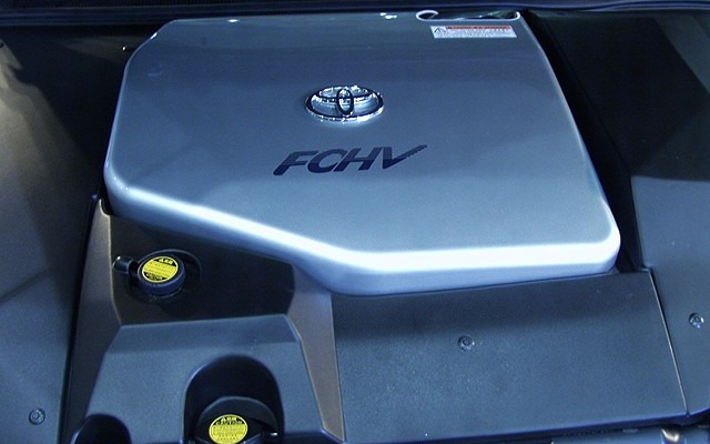 トヨタ-GMのガソリン改質燃料電池連合にエクソンモービルも参加