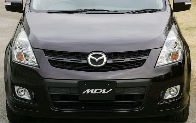 【マツダ MPV 新型発表】ふたつのカオ
