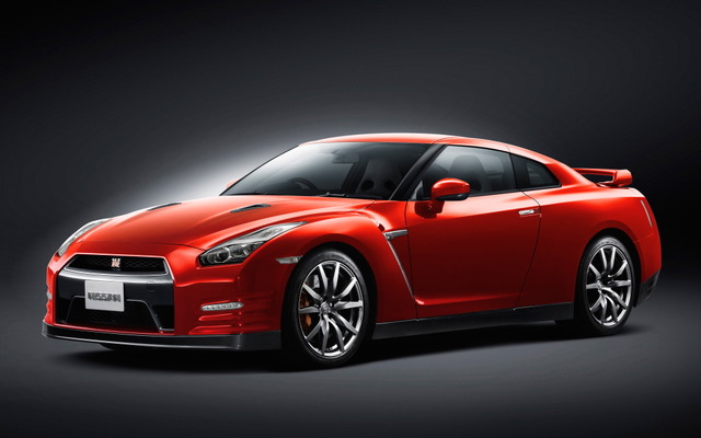 日産 GT-R 2015年モデル