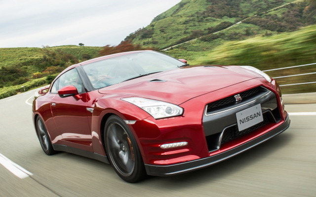 日産 GT-R 2015年モデル