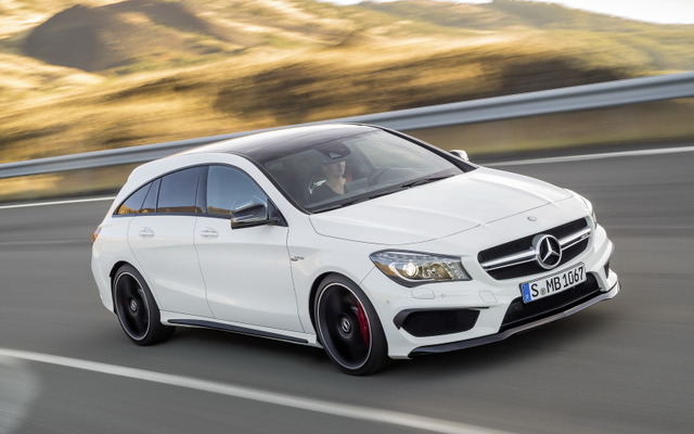 メルセデスベンツ CLA 45 AMG シューティングブレーク