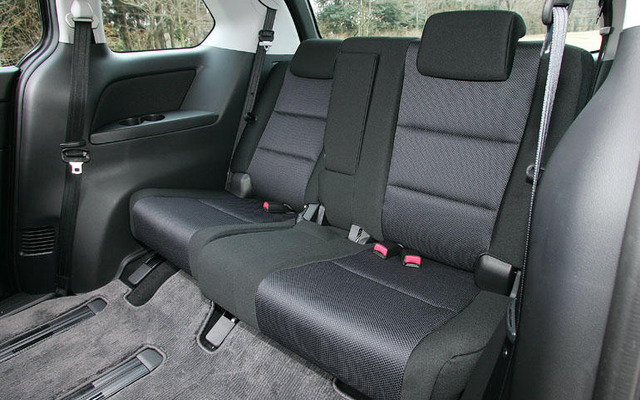 【マツダ MPV 新型発表】サードシートは格納方法が変わった