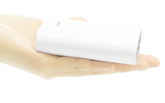 iPhone 5sなら約5回充電できるモバイルバッテリ「Power Plus 3」