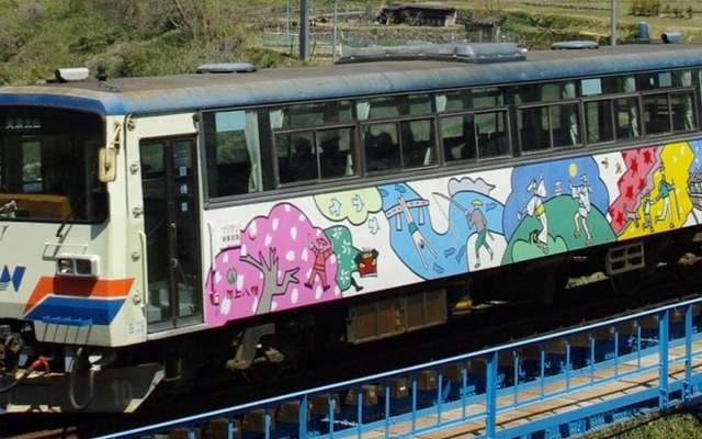 長良川鉄道はナガラ1形の引退記念切符を12月20・21・23日に発売する。写真は現存する唯一のナガラ1形ナガラ10。