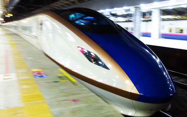 JR各社は来年3月14日に実施するダイヤ改正の概要を発表。北陸新幹線長野～金沢間が延伸開業する。写真は北陸新幹線『かがやき』『はくたか』などに投入されるE7系。