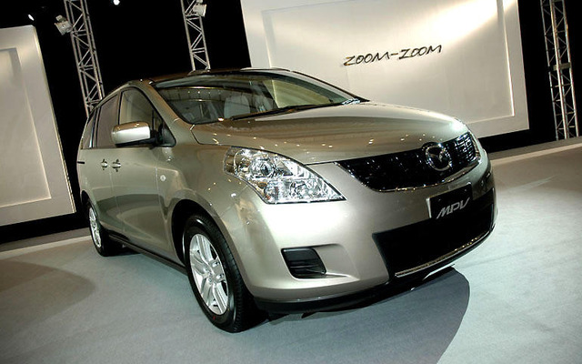 【マツダ MPV 新型発表】2種類のエクステリアを用意した理由