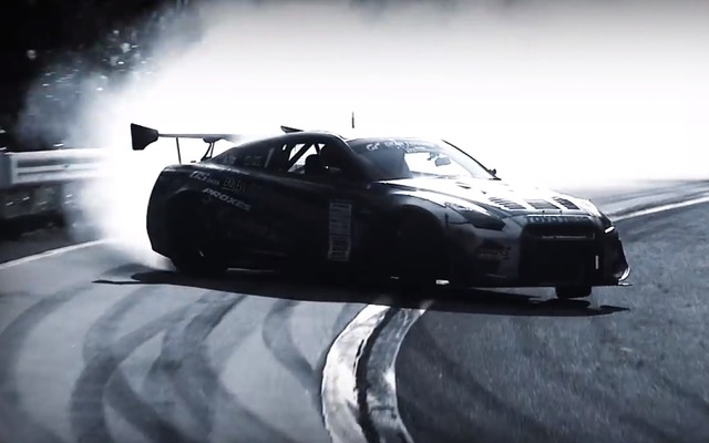 東洋ゴムが公開した動画「Drift on Hakone Turnpike」スクリーンショット
