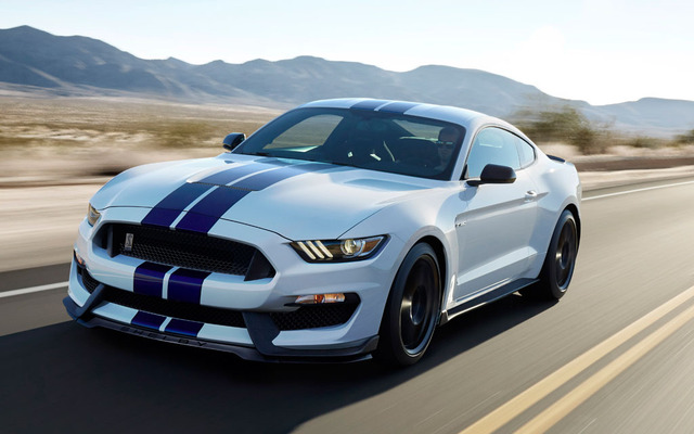 新型 シェルビー GT 350 マスタング