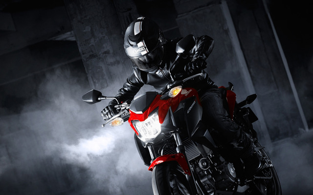 ホンダ CB250F